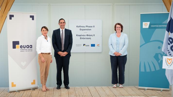 From left to right: Nina Gregori, EUAA Executive Director, Konstantinos Ioannou, Cyprus's Minister of Interior, and Beate Gminder, DG HOME Acting Director-General, inaugurate the expanded Kofinou Reception Centre on 6 July 2023. 