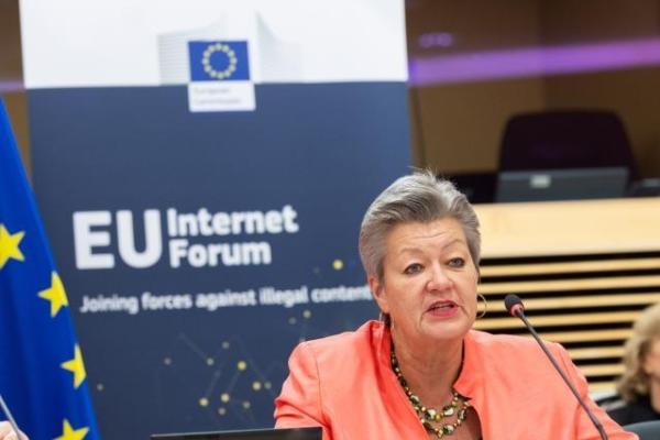 Commissioner Johansson hosting the 9th EU Internet Forum.